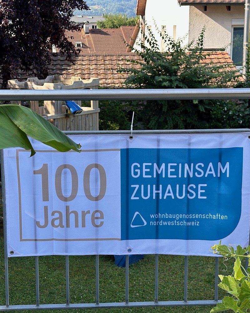 Beflaggung der Genossenschafts-Liegenschaften
