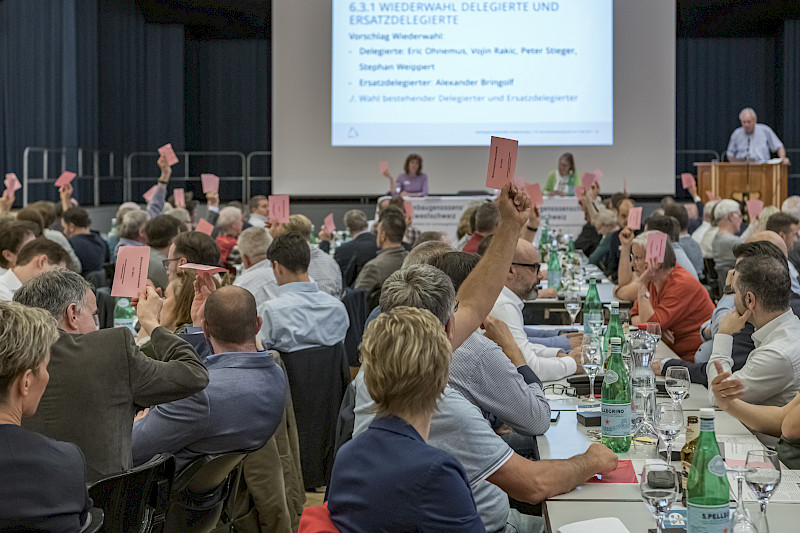 Bilder von älternen Generalversammlungen